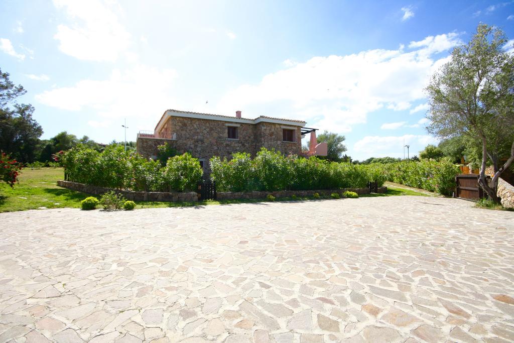 Villa Residenze Dei Fiori à Porto Rotondo Extérieur photo