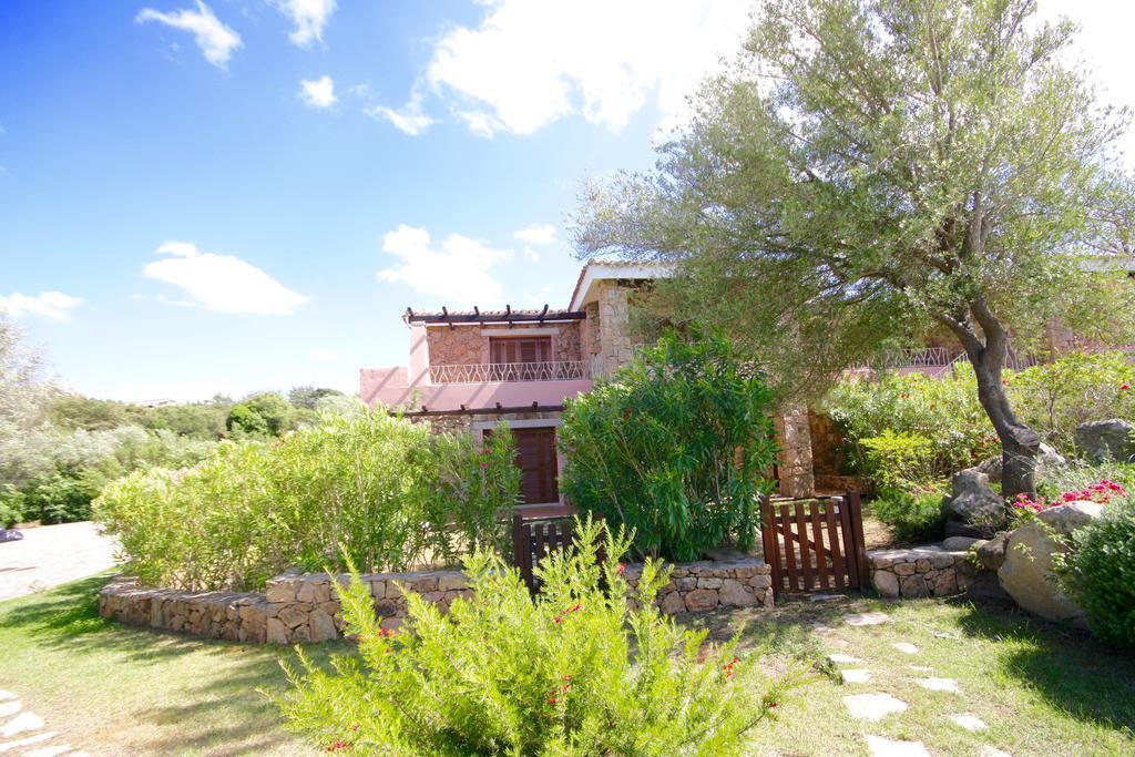 Villa Residenze Dei Fiori à Porto Rotondo Extérieur photo