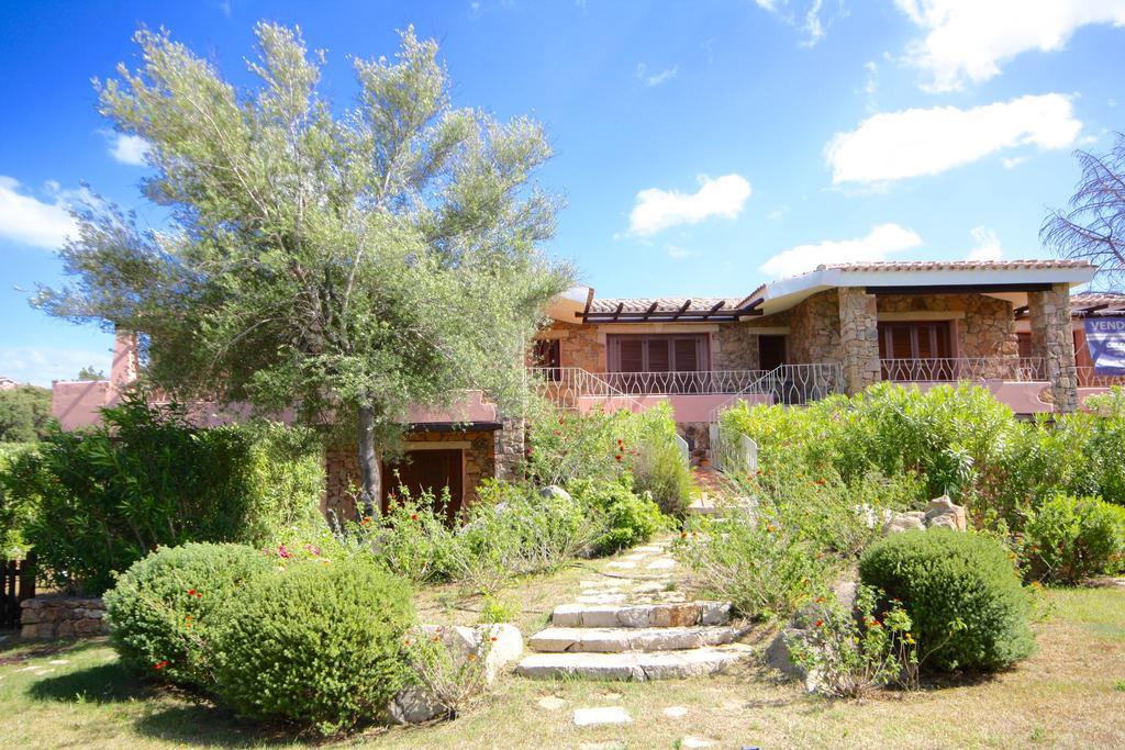 Villa Residenze Dei Fiori à Porto Rotondo Extérieur photo
