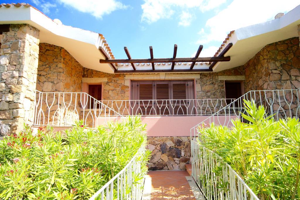 Villa Residenze Dei Fiori à Porto Rotondo Extérieur photo
