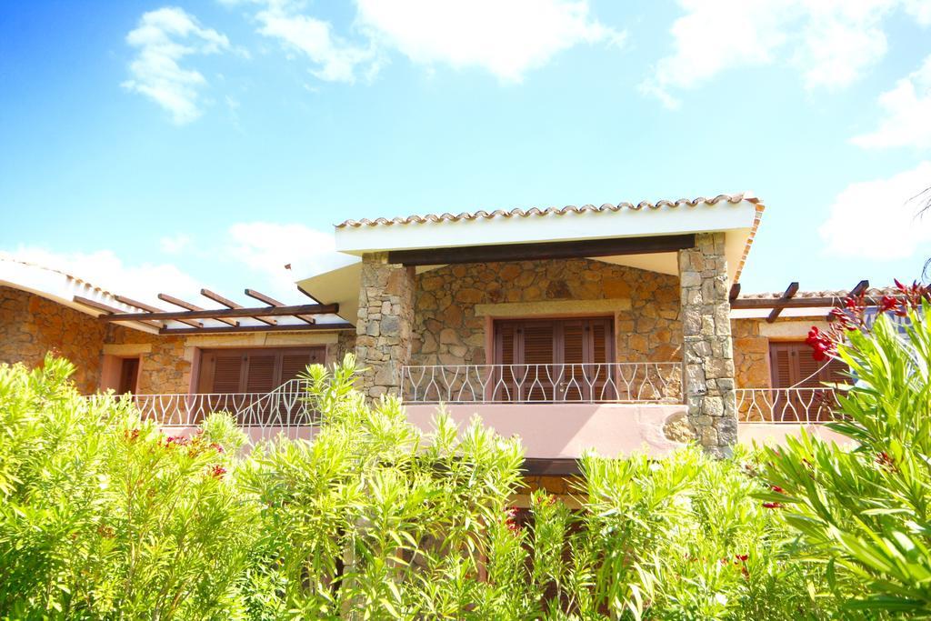 Villa Residenze Dei Fiori à Porto Rotondo Extérieur photo