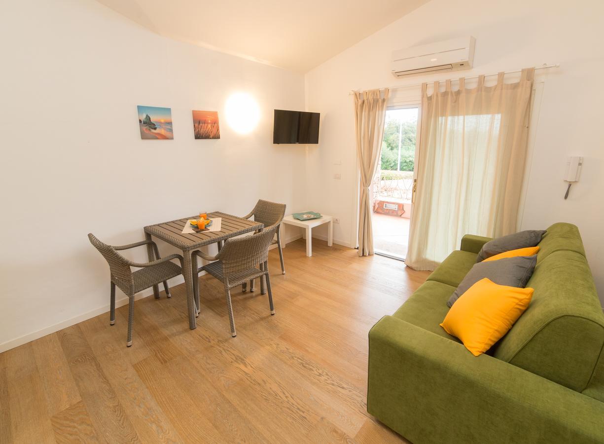 Villa Residenze Dei Fiori à Porto Rotondo Extérieur photo